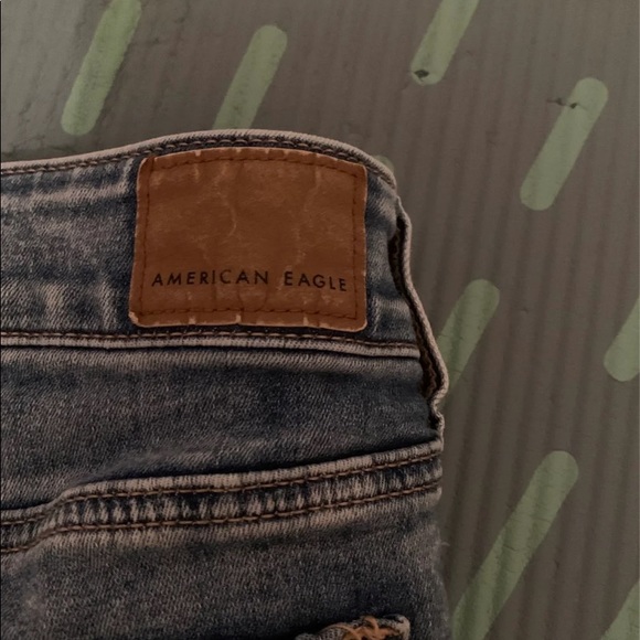 American Eagle Jean Shorts - Picture 5 of 6